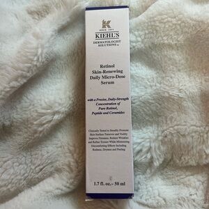 Kiehl’s retinol skin renewing daily micro dose serum